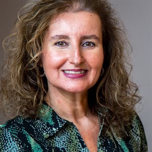 Elsa M. Pedro Ionita
